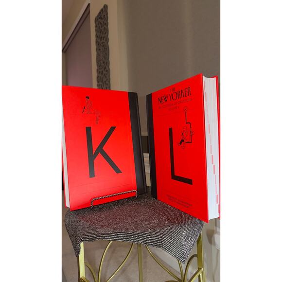 The New Yorker Encyclopedia of Cartoons (2018 Deluxe 2-Volume Set) - Picture 6 of 8